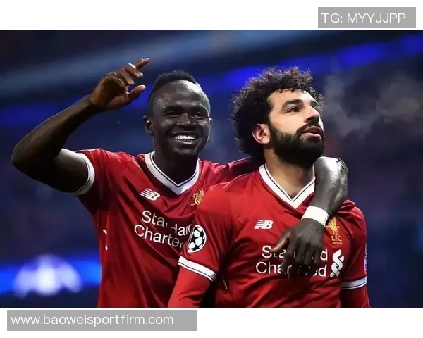 理查兹称赞马杜埃凯与本怀特右路默契配合展现全新风貌